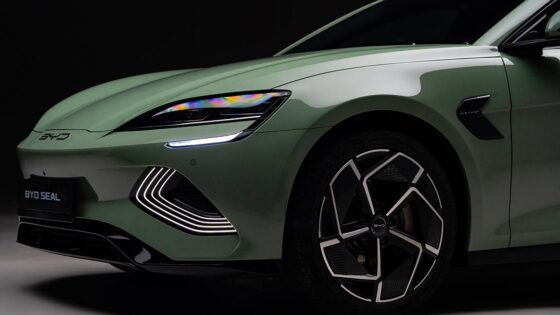 BYD Seal - Shadow Green